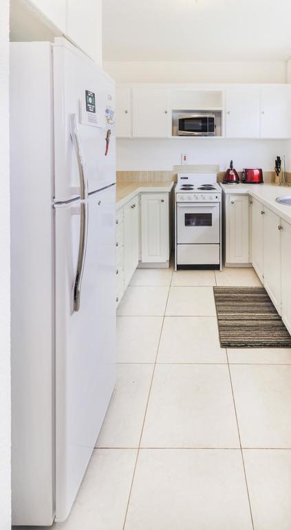 230 Gg Rockley Barbados Apartment Bridgetown Bagian luar foto
